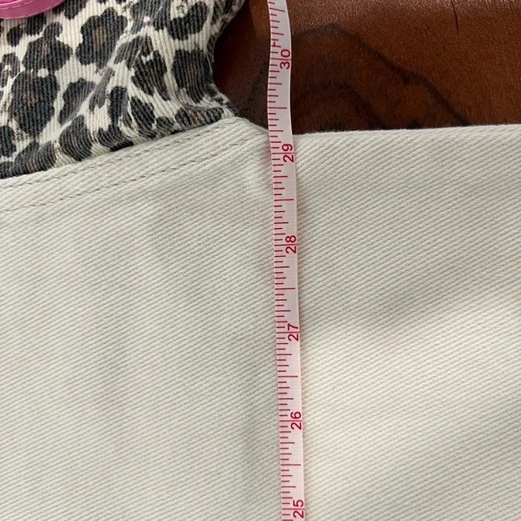 POL Cream Leopard Print Blouse - Picture 4 of 7